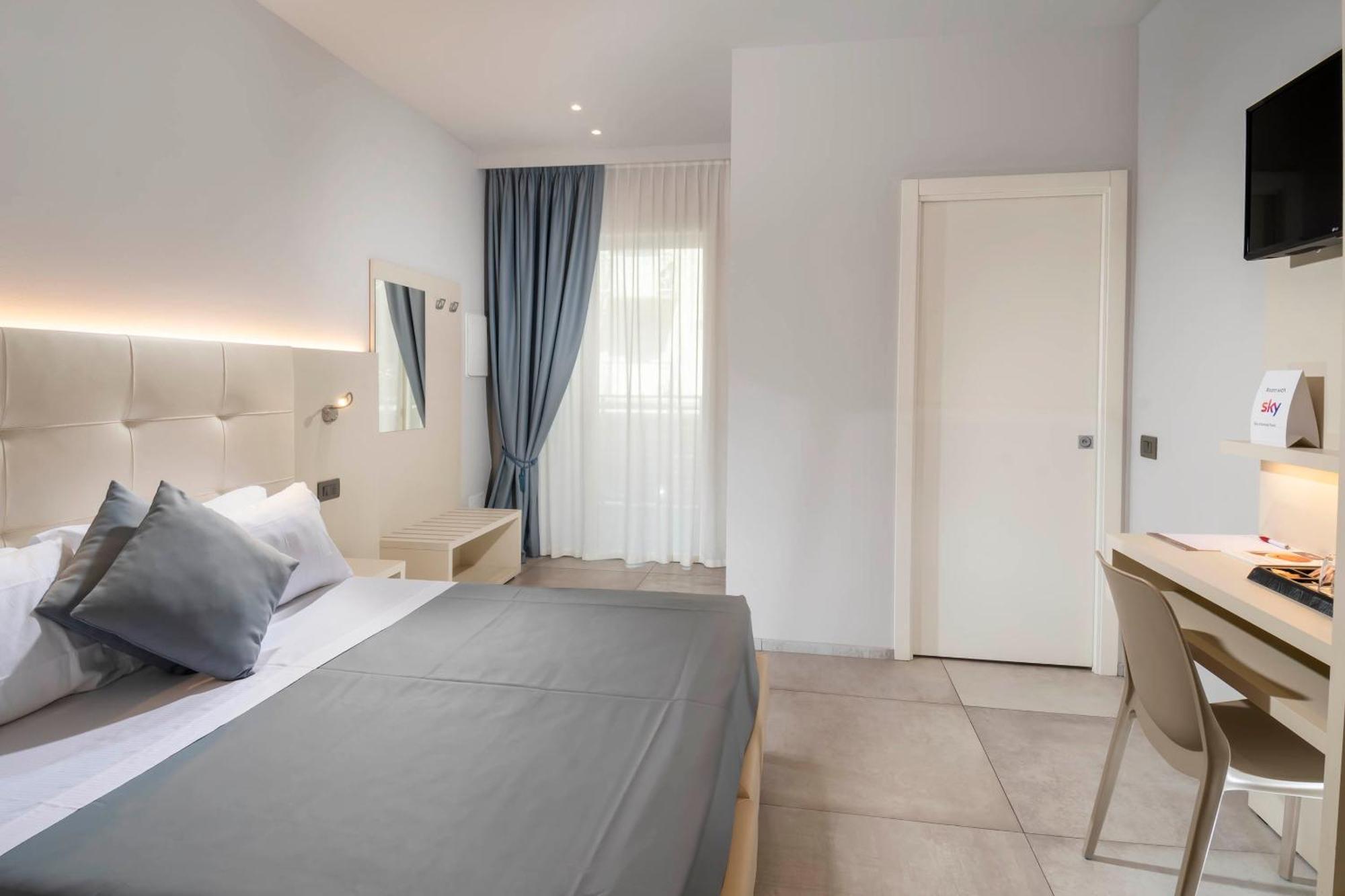 B&B Primrose Residence Hotel ريميني المظهر الخارجي الصورة